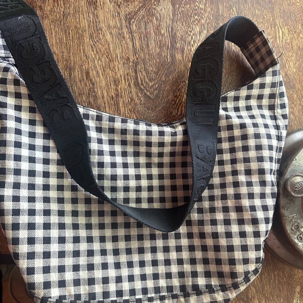 BAGGU Black gingham medium crescent